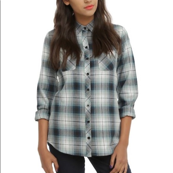 Disney Peter pan Neverland plaid button up - Picture 2 of 9